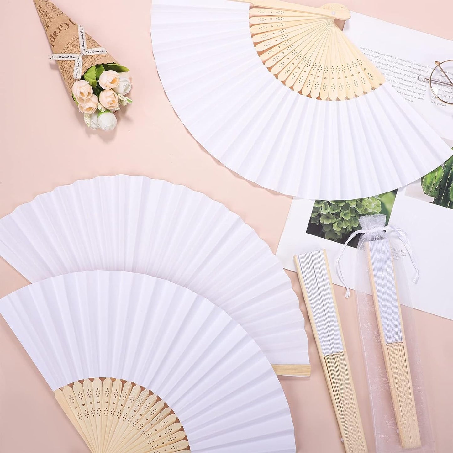 MCEAST 60 Pieces Wedding Handheld Paper Fans White Bamboo Folding Paper Fans with 60 Organza Bags Foldable Cool Wedding Favors Wedding Fans for Guests Party Favors DIY Decoration