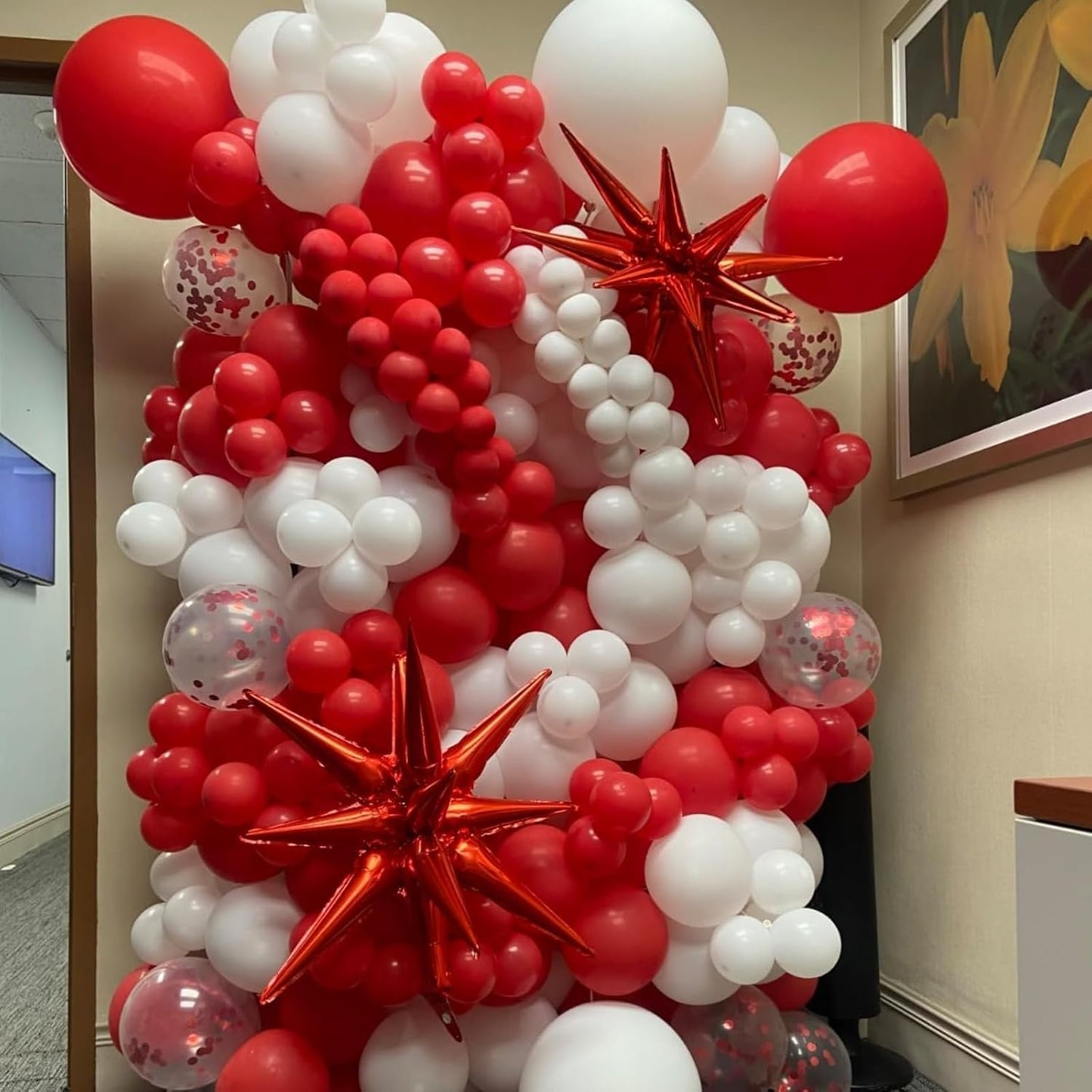 Black Red Star Balloons 12pcs, 27/22 Inch Foil Star Explosion Balloons, Large Spike Mylar Cone Balloon, Fireworks Shape Balloon Decor for New Year Casino Night Racing Car Theme Prom