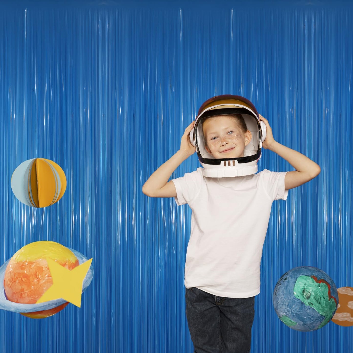 GOER 3.2 ft x 8.2 ft Metallic Tinsel Foil Fringe Curtains Party Photo Backdrop Party Streamers for Birthday,Graduation,New Year Eve Decorations Wedding Decor(4 Packs,Candy Blue)