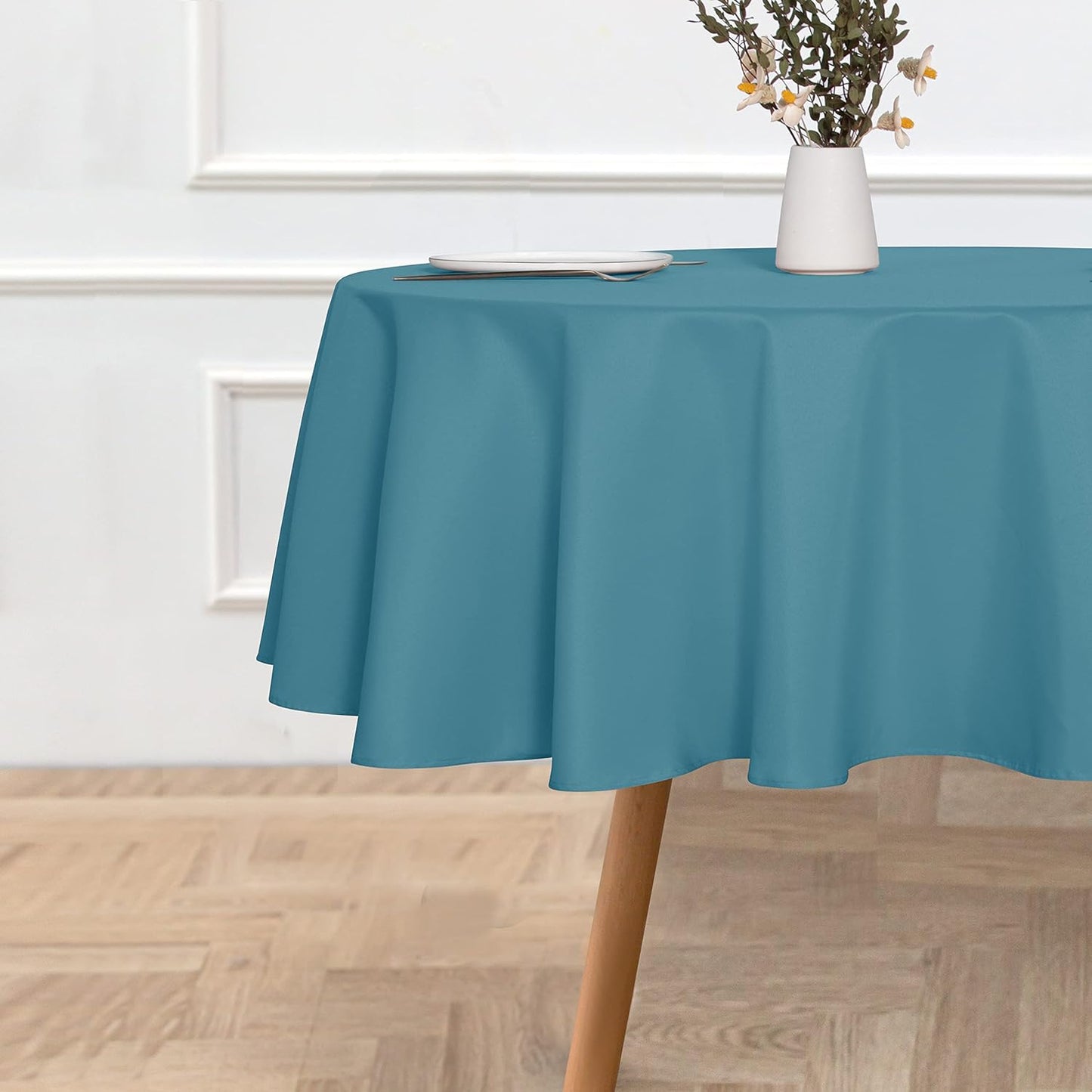 sancua Round Tablecloth - 70 Inch - Water Resistant Spill Proof Washable Polyester Table Cloth Decorative Fabric Table Cover for Dining Tables, Buffet Parties and Camping, Teal