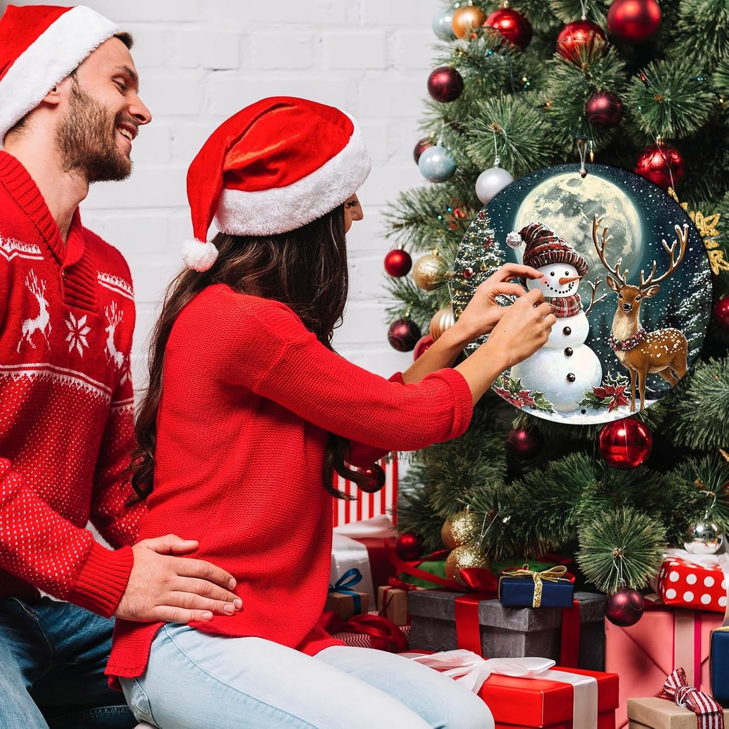 Christmas Snowman Decor Round Metal Tin Sign Christmas Deer Vintage Tin Sign for Home Coffee Wall Decor for Christmas Family Wall Decoration 12 * 12 in