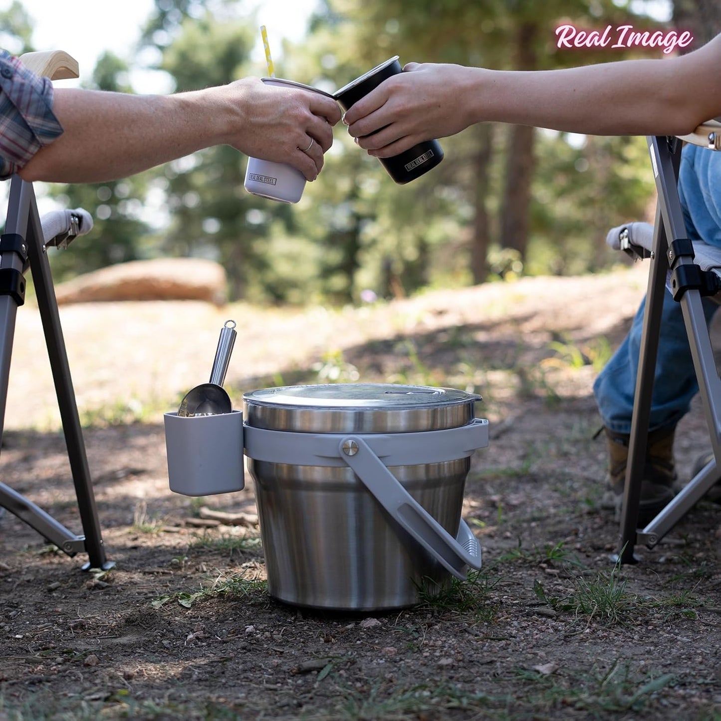 Large Insulated Ice Bucket with Lid – Stainless Steel Ice Bucket and Scoop – Ice Buckets for Parties, Bars – Ice Bucket with Lid and Scoop – Outdoor Ice Bucket, Champagne (White)