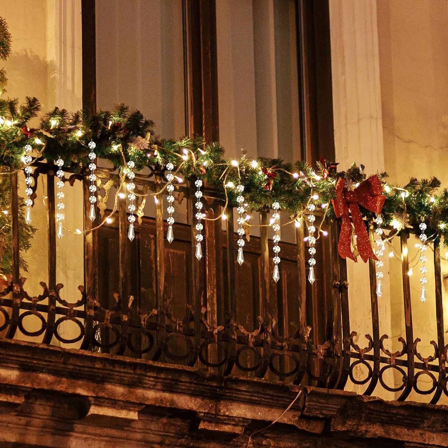 Nuenen 100 Pcs Acrylic Hanging Crystals for Centerpieces Chandelier Clear Crystal Garland Strands Ornament Acrylic Clear Beads Prisms Pendant for Christmas Tree Window Home Decoration(Icicle)