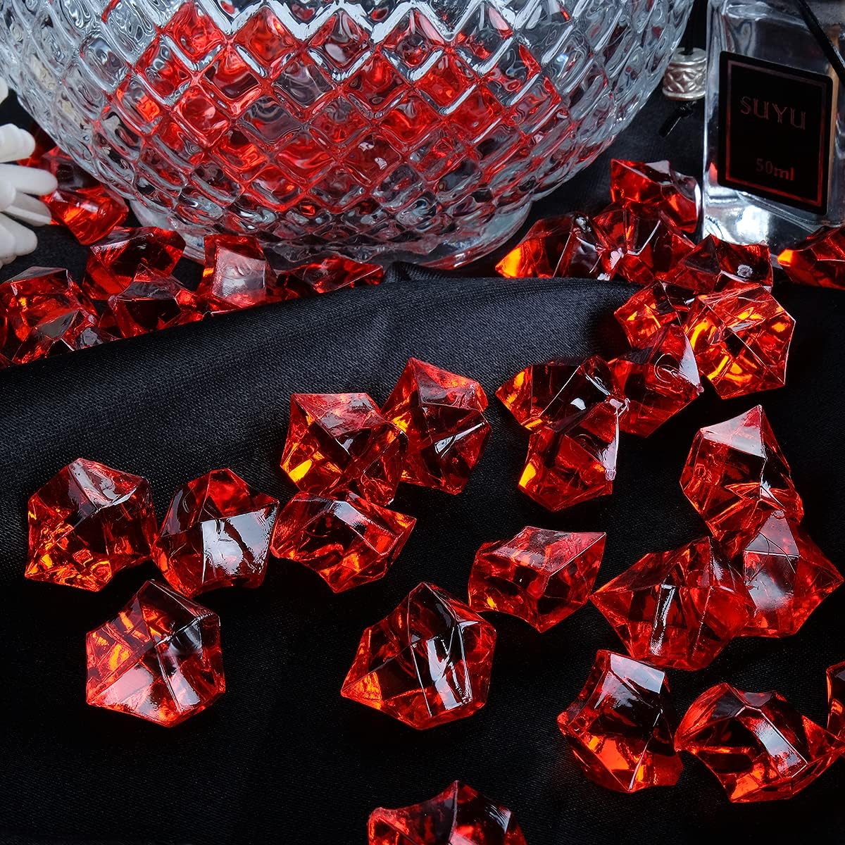 Acrylic Crushed Ice Rocks, Babenest 150 PCS Fake Crystals Plastic Ice Cubes Diamonds Gems for Vase Fillers, Home Decoration, Table Scatter, Event, Wedding, Arts & Crafts (Red)