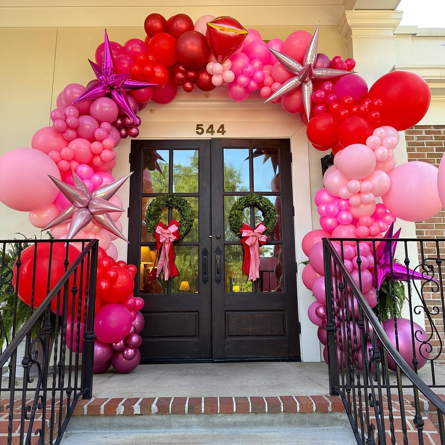 Hot Pink Red Star Balloons,9Pcs 22Inch Pink Red Explosion Spike Cone Helium Polyester Film Star Foil Balloons for Birthday Anniversary Baby Shower Valentine's Day Disco Party Decorations