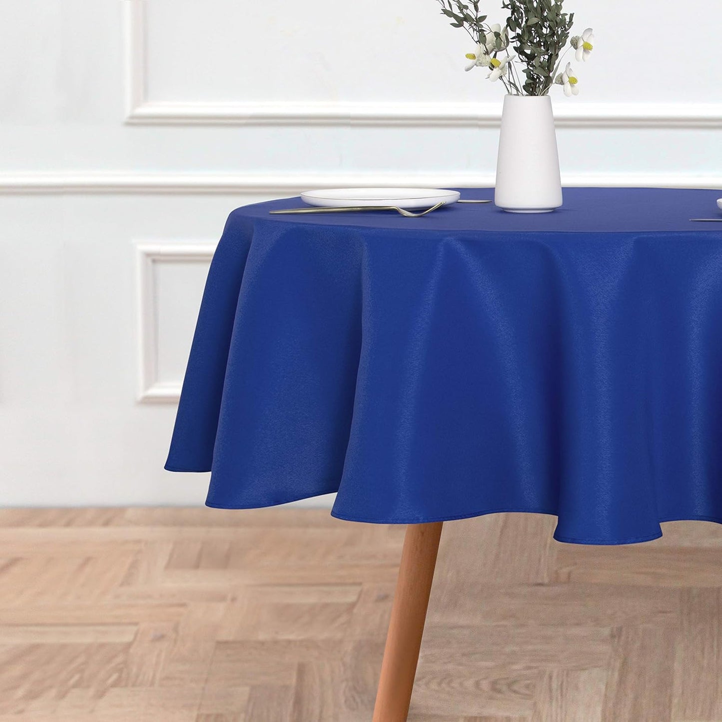 sancua Round Tablecloth - 80 Inch - Water Resistant Spill Proof Washable Polyester Table Cloth Decorative Fabric Table Cover for Dining Tables, Buffet Parties and Camping, Royal Blue