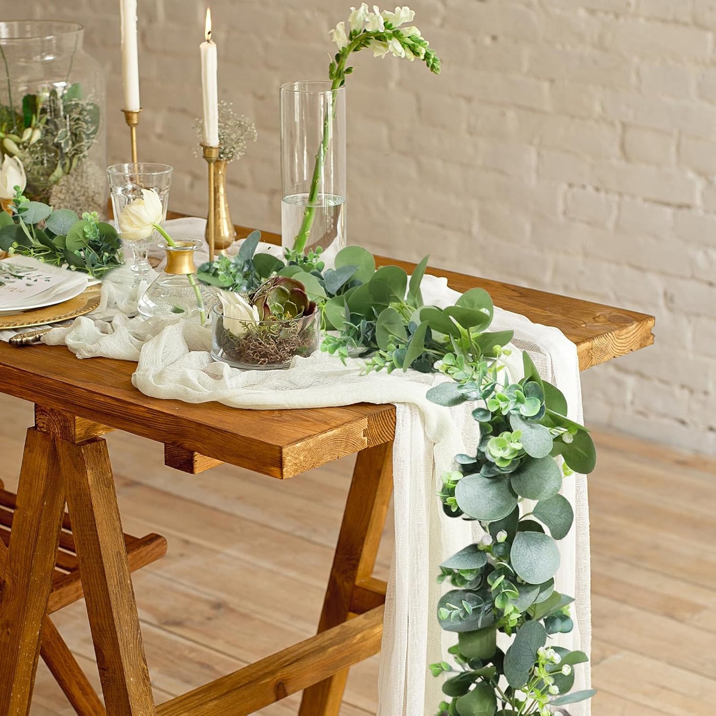 MAKHOT 2pcs Artificial Eucalyptus Garland, 5.9FT Greenery Garland Flower Spring Summer Green Garlands Vines Decoration, Fake Silver Dollar Eucalyptus Leaves Vines for Table Home Wedding Party Decor