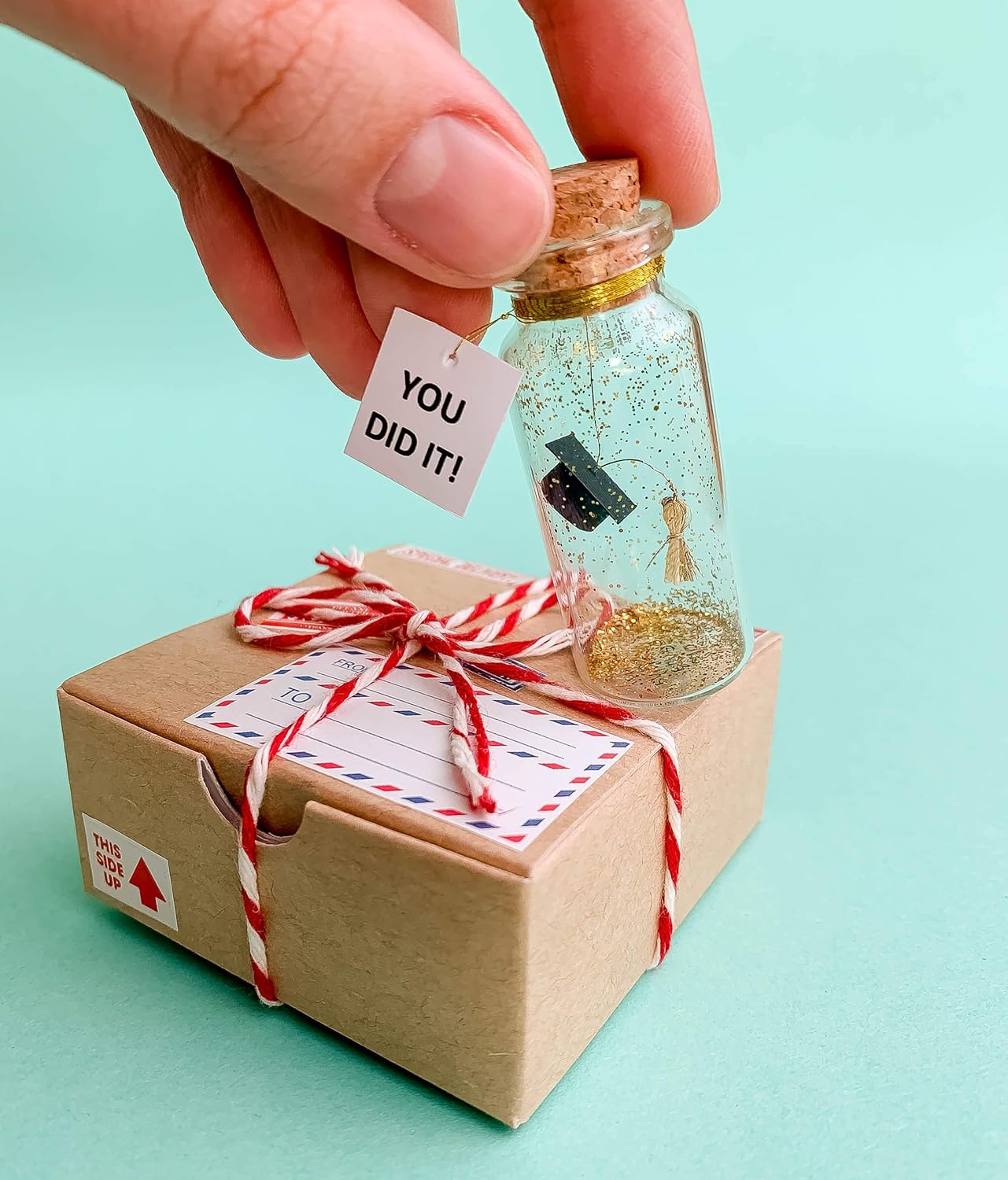 Kseniya Revta Inspirational Message in a Bottle Gift Idea - Classy Gifts for Friends and Family - Unique Boyfriend Girlfriend Presents (Black Graduate Cap - You Did It, in Craft Gift Box)