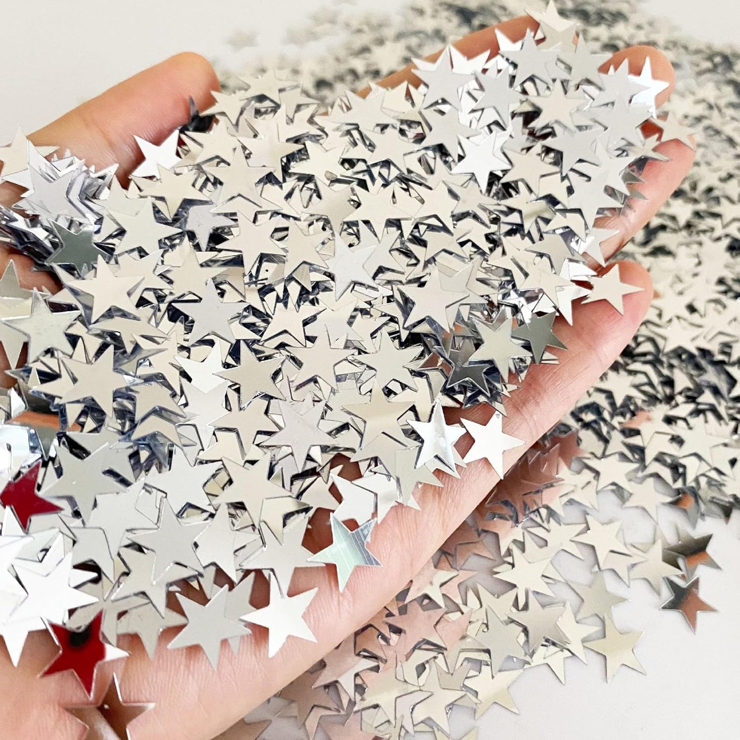 Confetti Star Confetti Table Glitter Sequins for Wedding Birthday Festival Engagemetn Christamas New Year Theme Party Celebrations Favor Party Supplies（Star Silver)