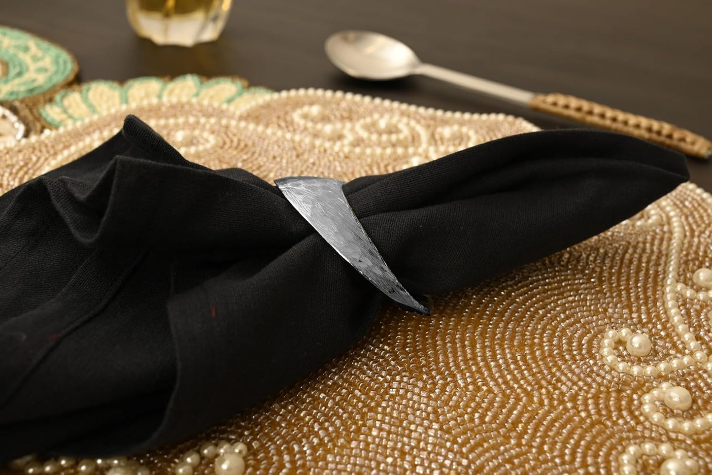 Mobius Metal Napkin Rings - 12-Pack Silver Art Deco Lightweight Metal Table Décor for Fall, Thanksgiving, Banquet, Christmas, Decor, Weddings, Dinner Parties & Everyday Use - ALPHA Living HOME