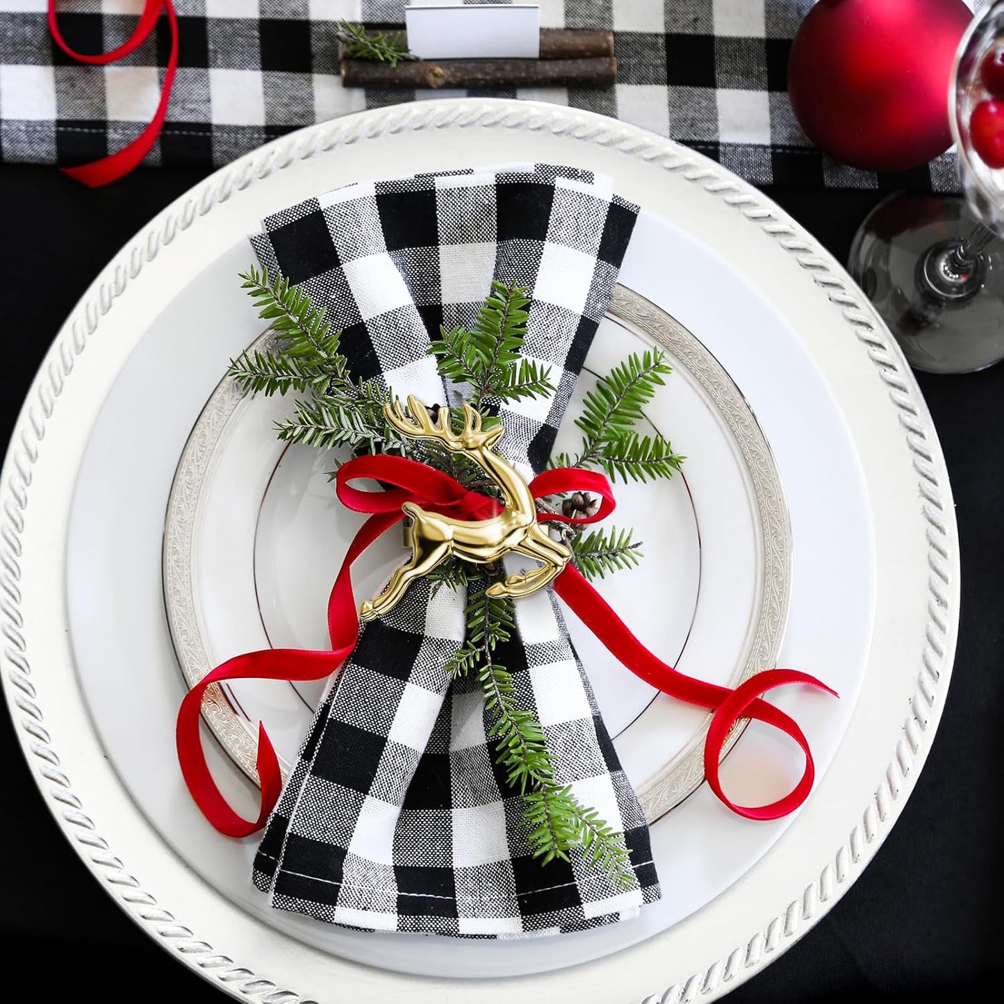 ZeeDix Gold Reindeer Christmas Napkin Rings Set of 6, Napkin Holder Ring for Christmas Dinner Table Decor Cloth Napkins, Wedding Receptions, Holiday Party, Banquet and Home Kitchen