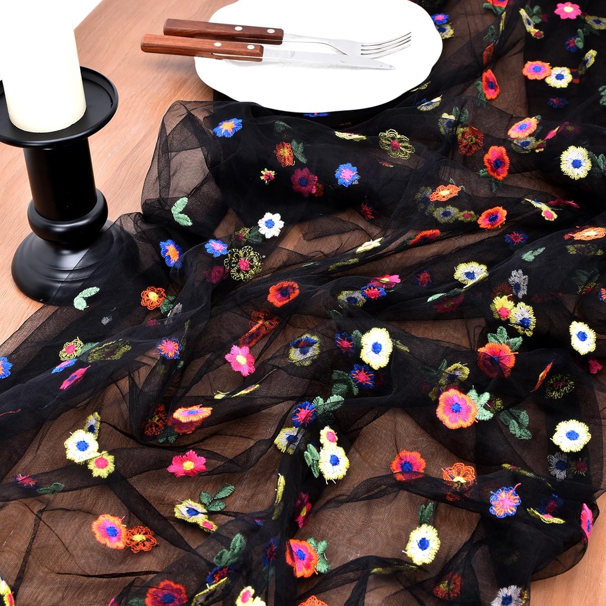 Joanlody Black Embroidery Daisy Fall Thanksgiving Table Runner 10ft Florals Seasonal Tulle Table Runner Holiday Kitchen Dining Table Decoration for Home Party Indoor