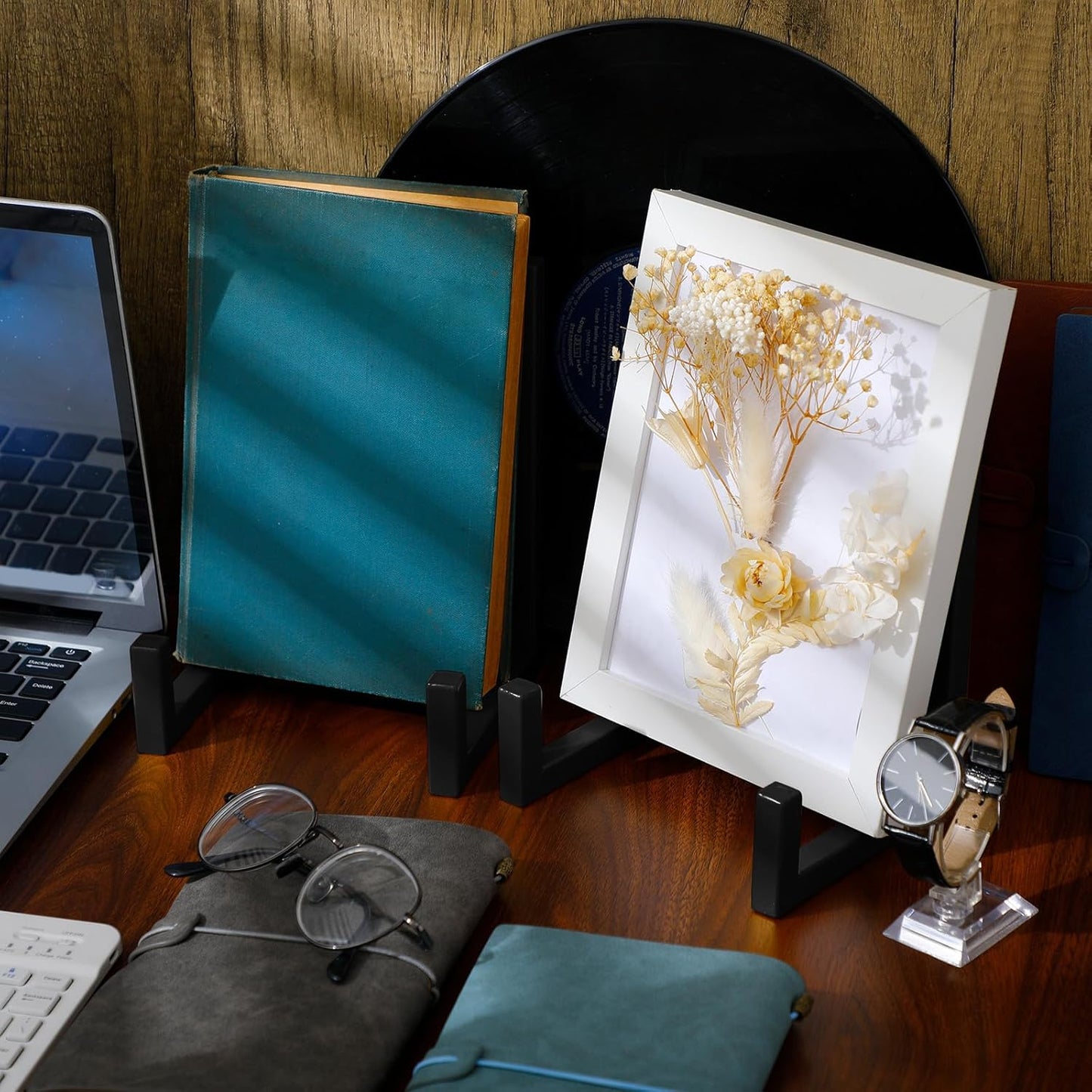 Sweetude 2 Pcs Large Plate Stands for Display Metal Frame Plate Holder Display Stand Decorative Table Top Easels for Picture, Book, Platter, Photo Easel(Gold,8 Inch)