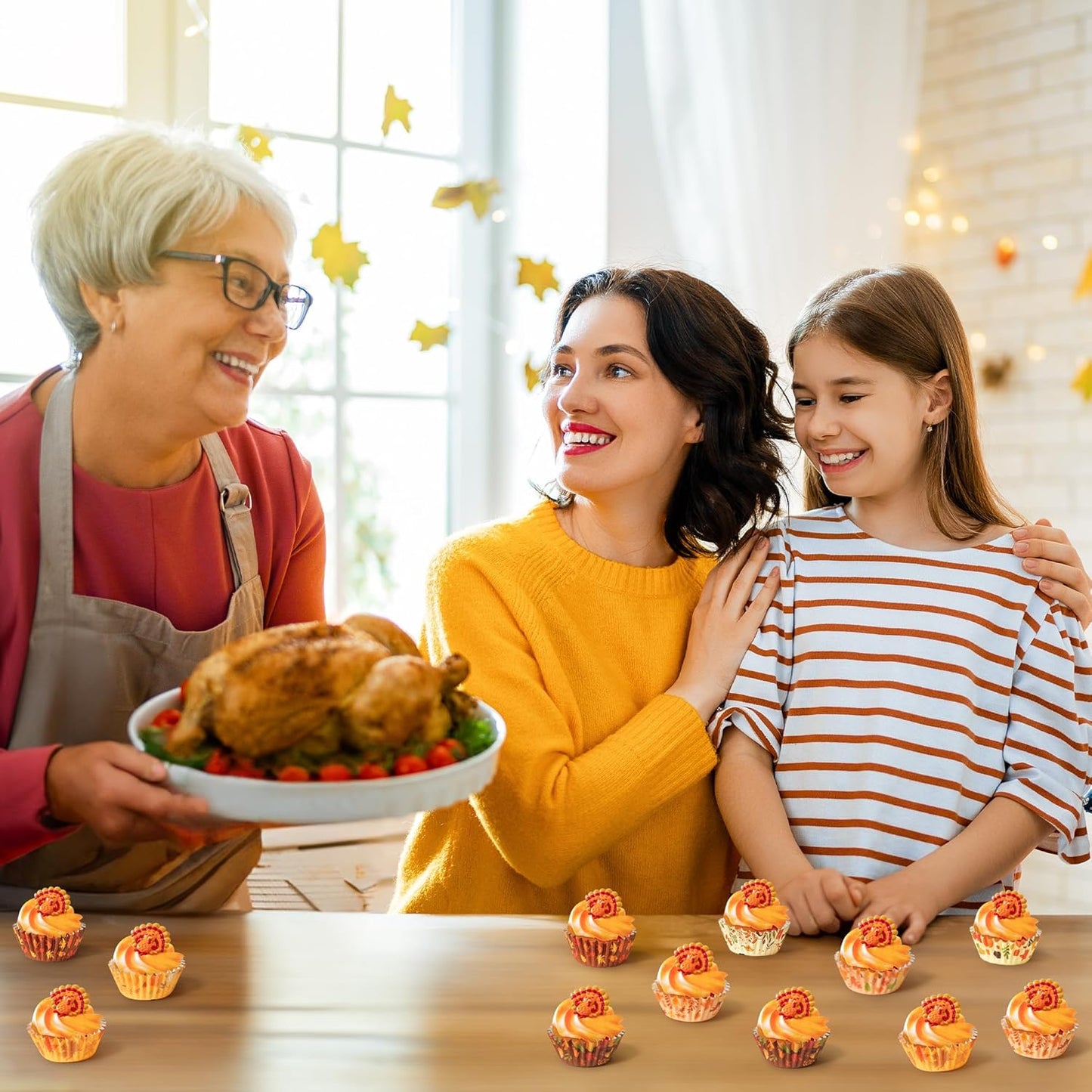 COcnny Thanksgiving Mini Cupcake Liners - 600pcs Fall Baking Cups Muffin Cupcakes Wrappers, Pumpkin Maple Leaf Turkey Cake Wrap Making Supplies for Thanksgiving Autumn Halloween Party (10 Styles)