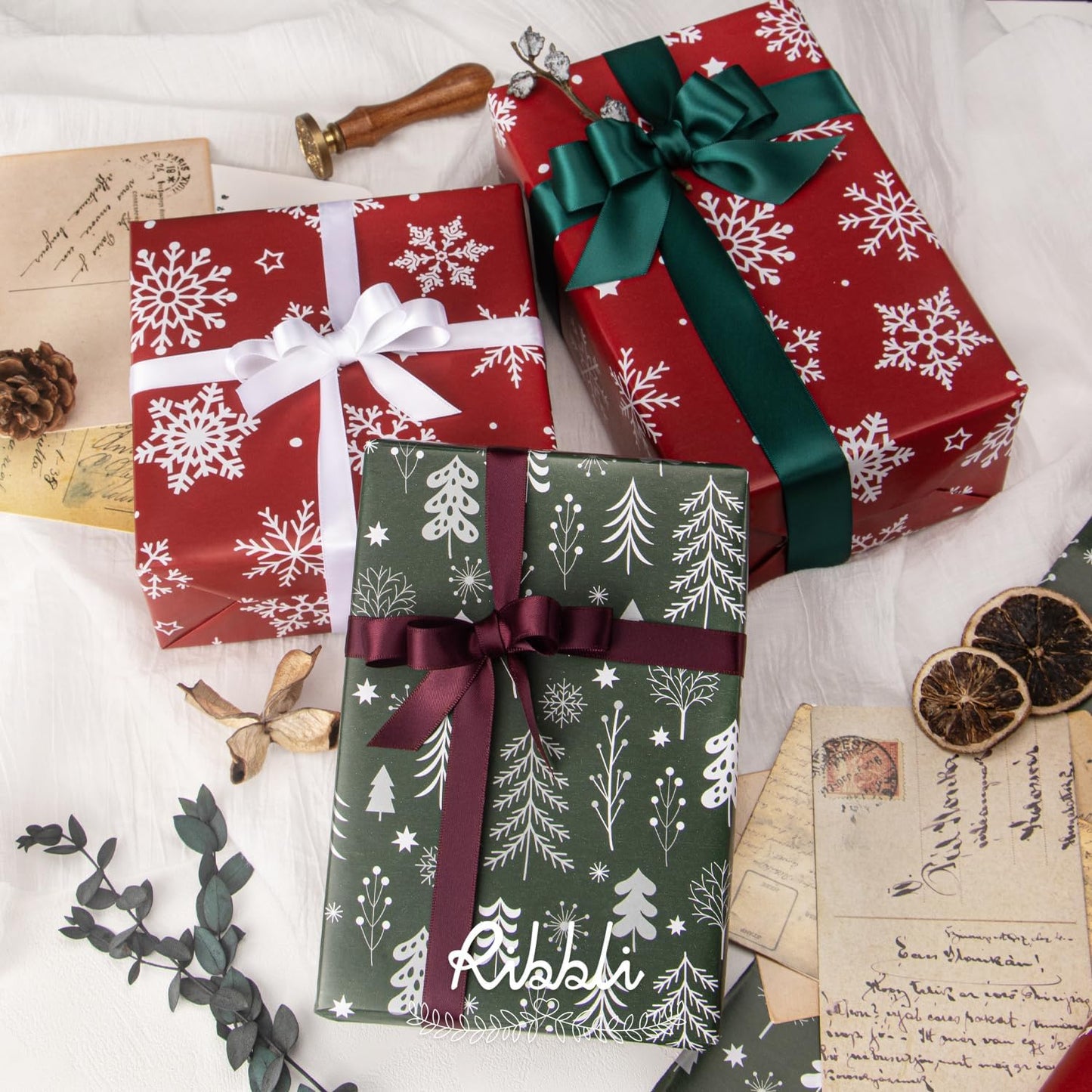 Ribbli Christmas Wrapping paper Reversible Snowflake and Christmas Tree Red Green Gift Wrapping Paper-17 Inch x 33 Feet Per roll