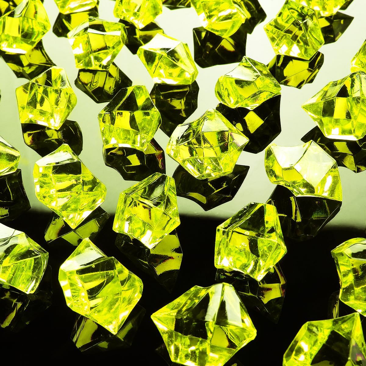 Babenest Acrylic Crushed Ice Rocks, 150 PCS Fake Crystals Plastic Ice Cubes Diamonds Gems for Vase Fillers, Home Decoration, Table Scatter, Event, Wedding, Arts & Crafts (Yellow)