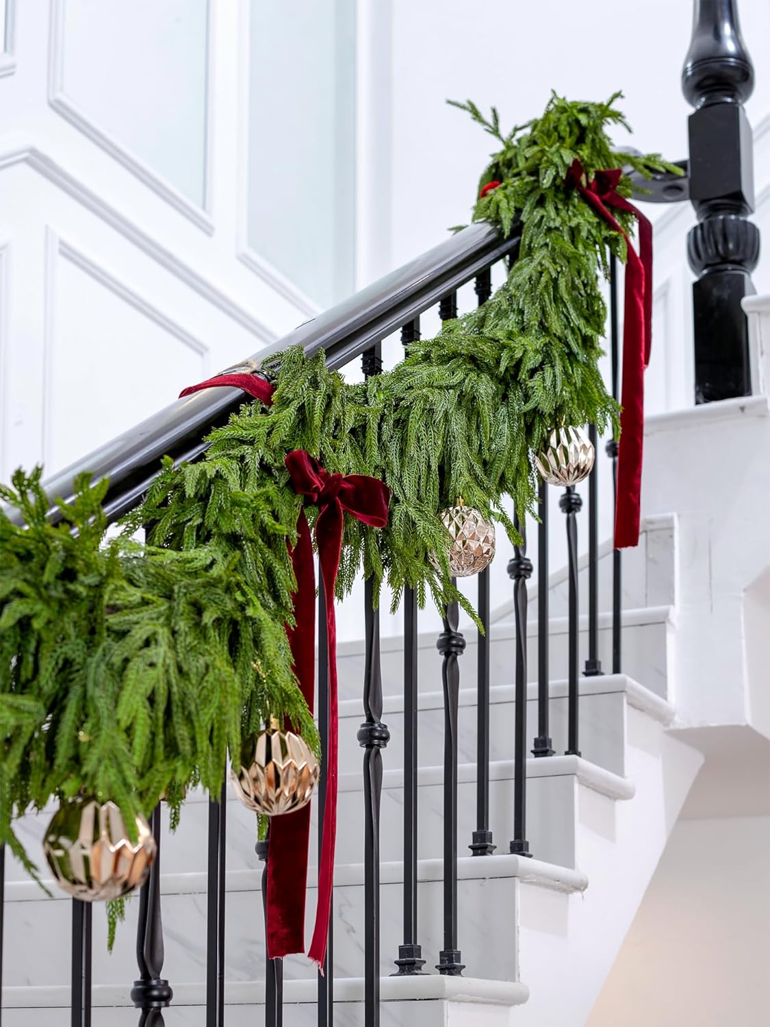15FT Extra Full Christmas Garland Norfolk Pine Garland Realistic Artificial Christmas Greenery Garland for Mantle Stairs Railing Table Fireplace Wall Indoor Outdoor Holiday Xmas Decor Decoration