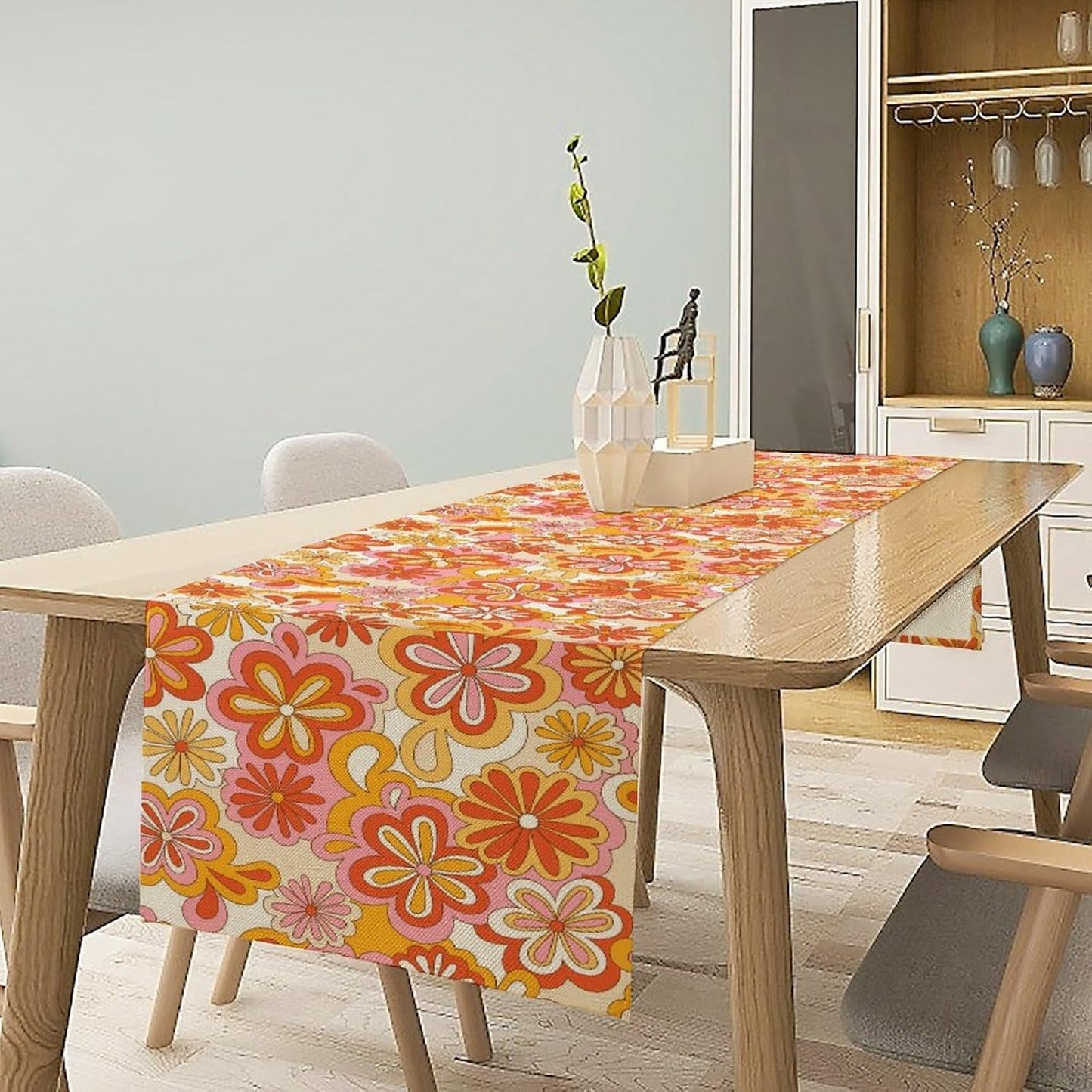 Vintage Floral Table Runner,70s Style Retro Daisies Flower Hippie Table Runner for Kitchen Dining Table Home Party Decoration 13x90 Inch