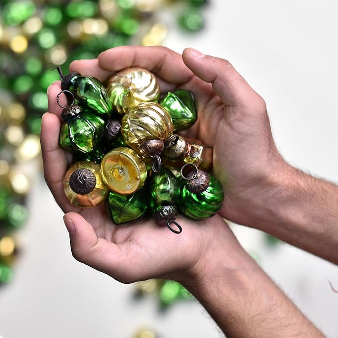 IndianShelf 300 Pieces Gold Green Glass Vintage Christmas Ornaments Mini Bulk Decorative Ornaments for Halloween, Christmas Tree, New Year, Valentine Day, Holidays, Event and Wedding (25 * 12 Boxes)