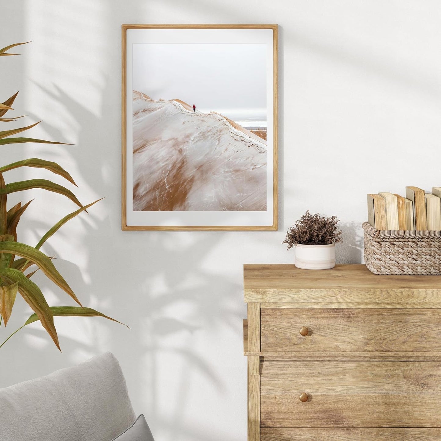 18x24 Frames USA-Sourced Natural Oak Wood Solid Wood Photo Frame Handcrafted Rounded Corner with Mat to 16x20 Picture Display with Real Glass Family Picture, Wedding Photo Mounted