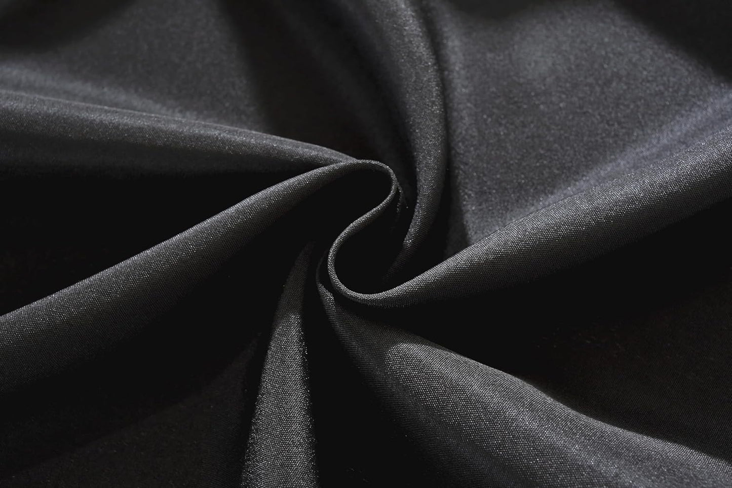 Craft And Party Round Tablecloth, 60 Inch Black Tablecloth, Polyester Fabric Washable Table Cloth for Home, Party, Wedding or Restaurant Use.