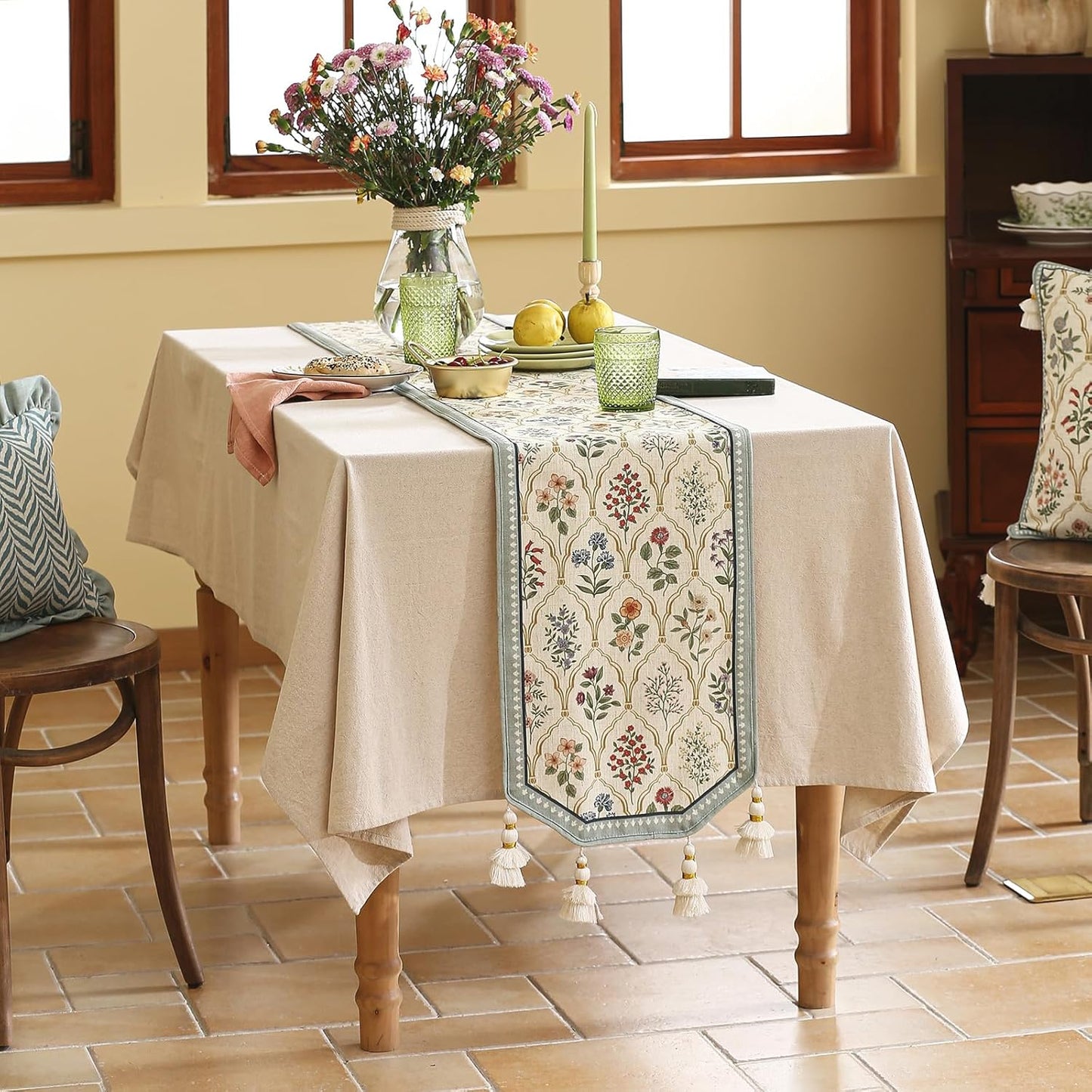 ISAENNE Designer Vintage Elegant Linen Table Runner 102 Inches Long,Colorful Wildflower Pattern Runner,Decor Table Runners for Dining Tables,Thanksgiving,Christmas,Banquet,12"*102"-Serenity B