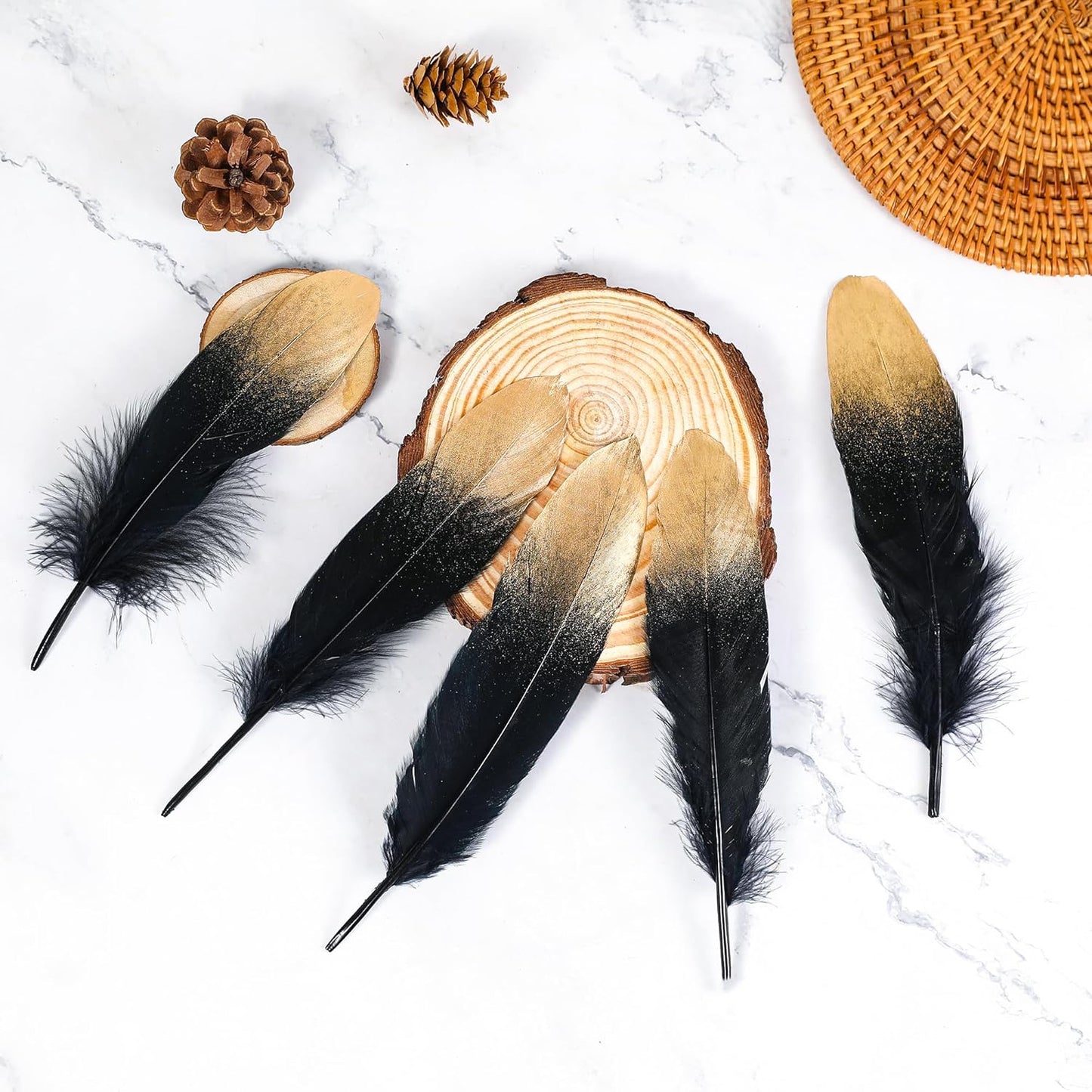 Larryhot Dipped Gold & Black Goose Feathers for Crafts - 6-8 inch 60 pcs Natural Feathers for Wedding Party Decorations,DIY Crafts and Clothing Accessories (Gold & Black)
