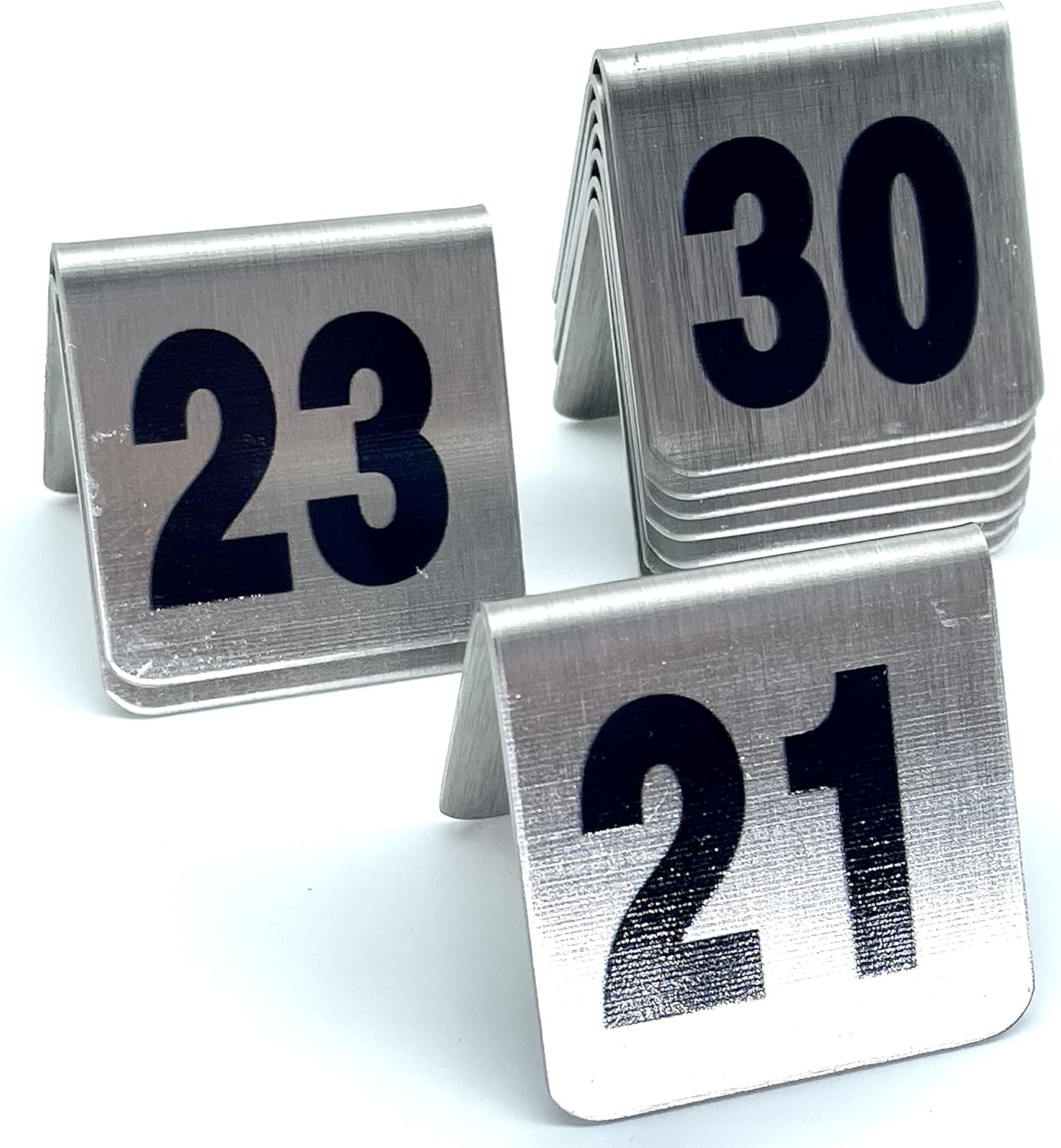 10 Pcs Metal Place Cards Stackable Tent Style Table Numbers，Place Card Holders for Celebration Wedding Party Restaurants Cafes Bars Gatherings meeting Room Board Game Serial (Small 21-30, Black)