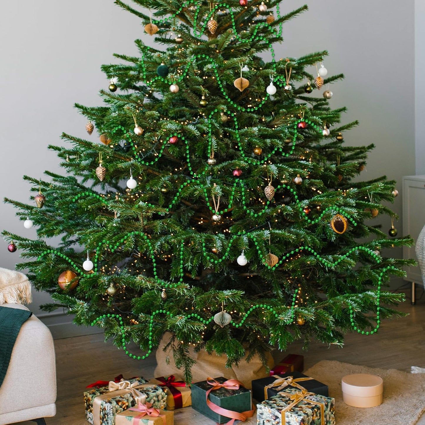 100 Feet Christmas Bead Garland,Plastic Garland Tree Decoration,Hanging Beads Strands Chain Beaded Garlands for Home Mantle Fireplace Wreath DIY Decor Supplies (Green)