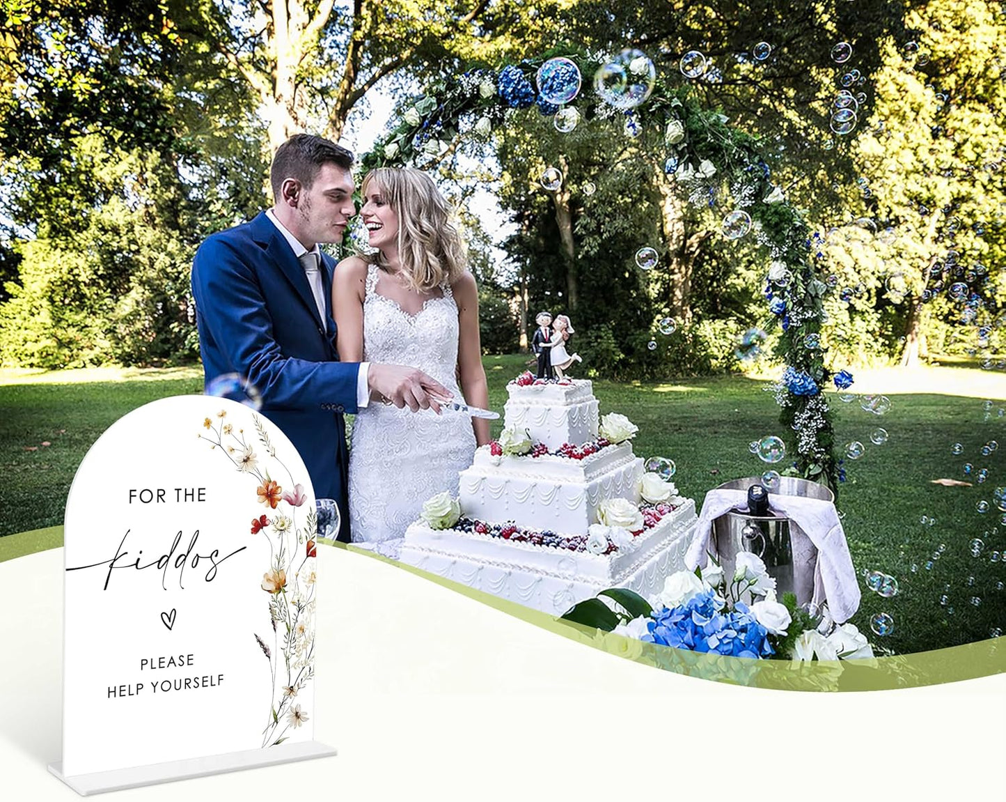 Boho Floral For the Kiddos Favors Sign, 6 x 8 Inch White Arch Acrylic Wedding Sign with Holder, Wedding Sign for Ceremony and Reception, Wedding Decoration, Wedding Supplies - BX27