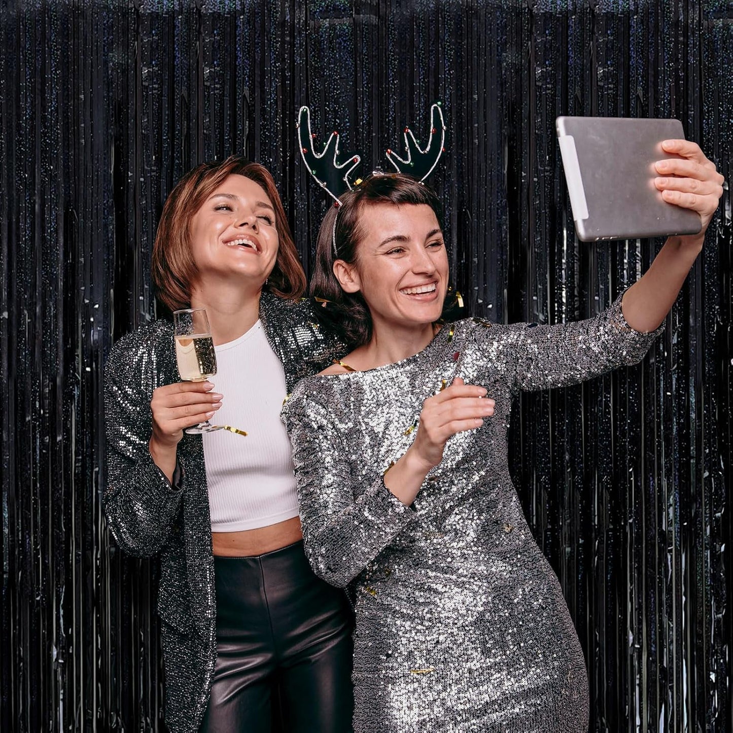 5 Pack Black Photo Backdrop Party Streamers Metallic Tinsel Curtains for Birthday Halloween Decor Bachelorette Wednesday Wizard Party