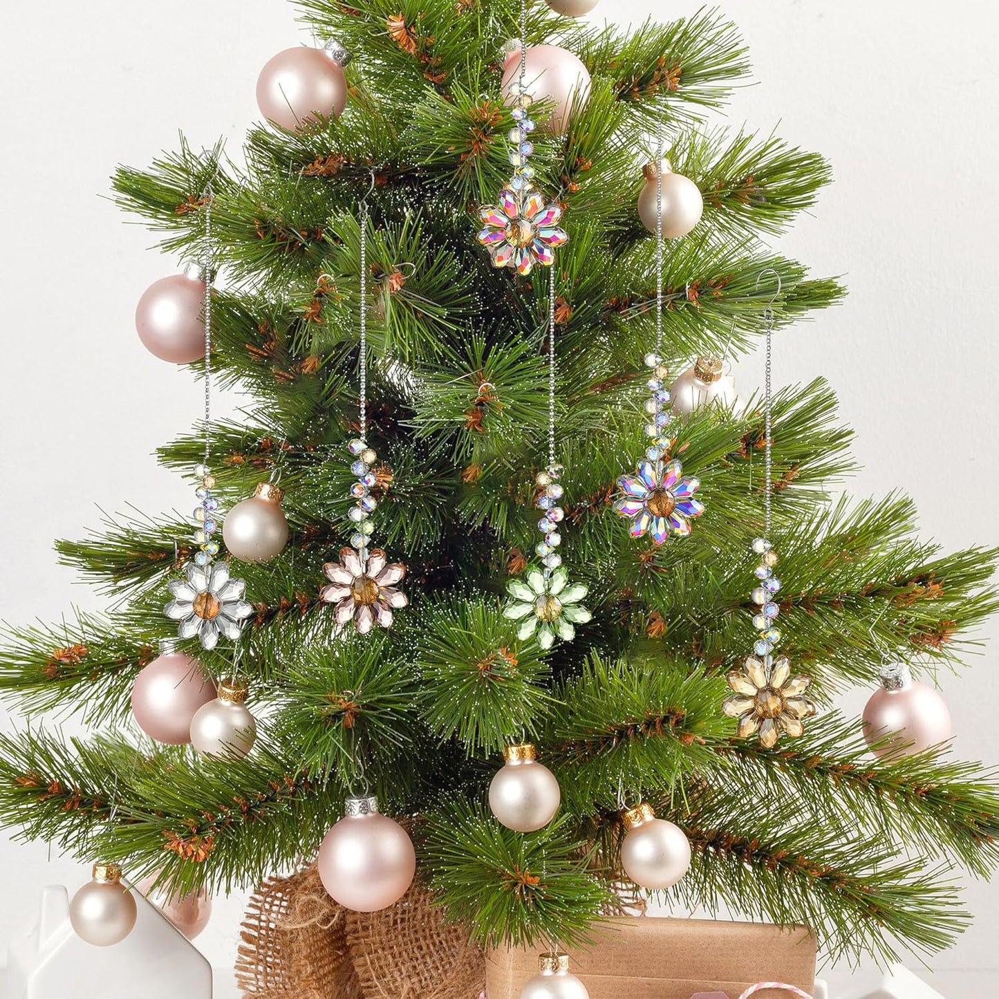 HDCRYSTALGIFTS 6PCS Crystal Sunflower Suncatchers Hanging Ornaments, Crystal Window Sun Catchers Rainbow Maker Light Catcher Indoor Outdoor Garden Decor Glass Christmas Ornaments