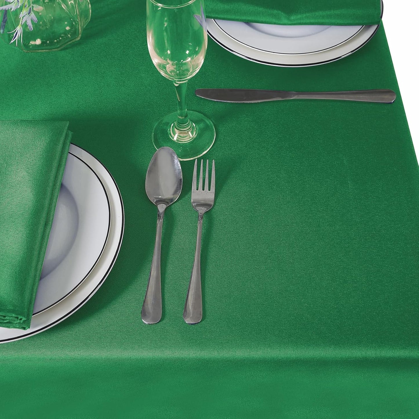 Rectangle Tablecloth 90x132 inch Washable Polyester Fabric Table Cloth for Wedding Party Dining Banquet Decoration（90x132, Emerald）