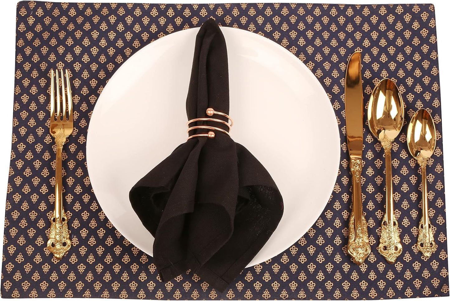 Gorgeous Beautifully Handcrafted Stunning Spiral Large Size Party Dining Table Napkin Holders in Copper Finish (Set of 6)