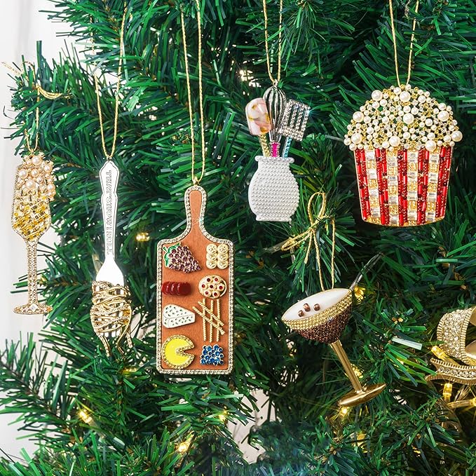 2025 Christmas Kitchen Ornaments,Hanging Cooking Gift for Christmas Tree Decorations, Kitchen Keepsake Gifts for Sisters Mom Grandma Women